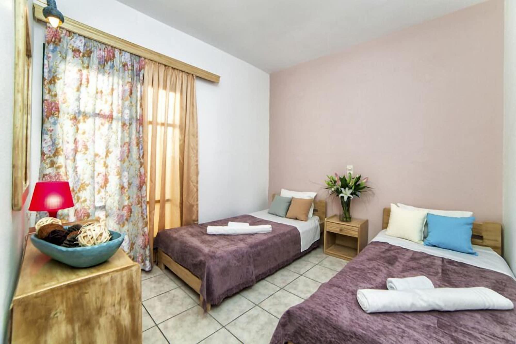 Malia Central Apartments Екстериор снимка