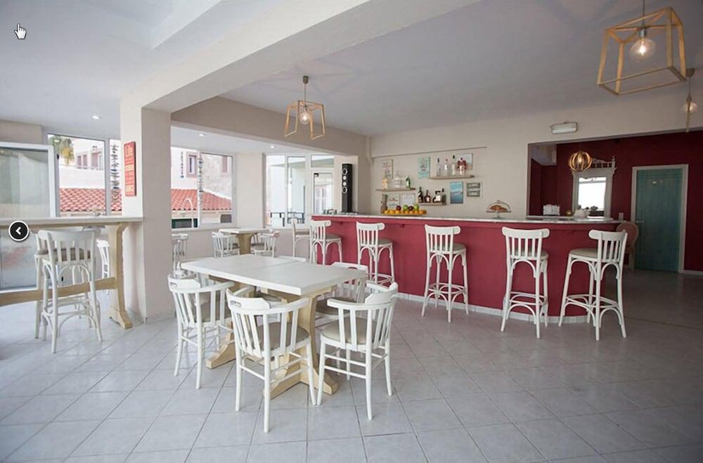 Malia Central Apartments Екстериор снимка